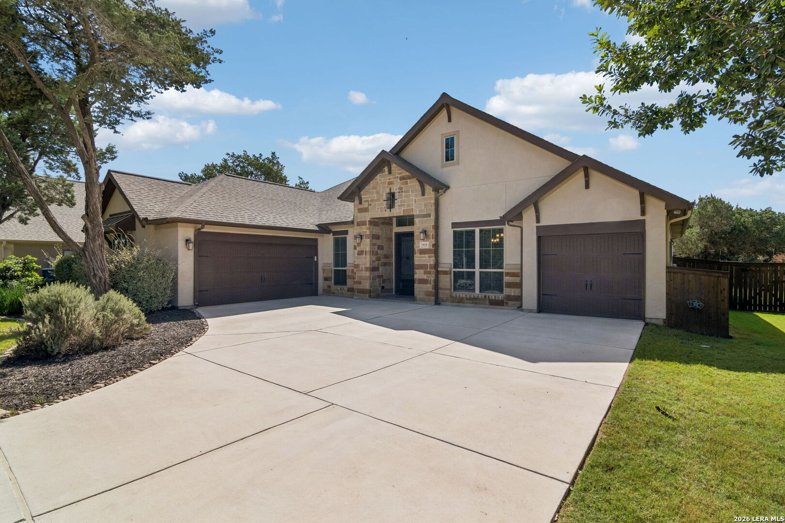975 WILDERNESS OAKS, New Braunfels, TX 78132