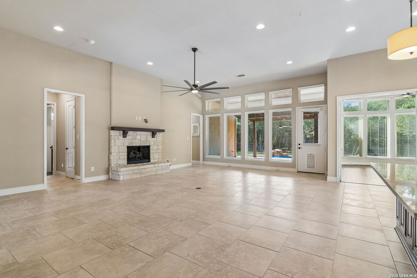 975 WILDERNESS OAKS, New Braunfels, TX 78132