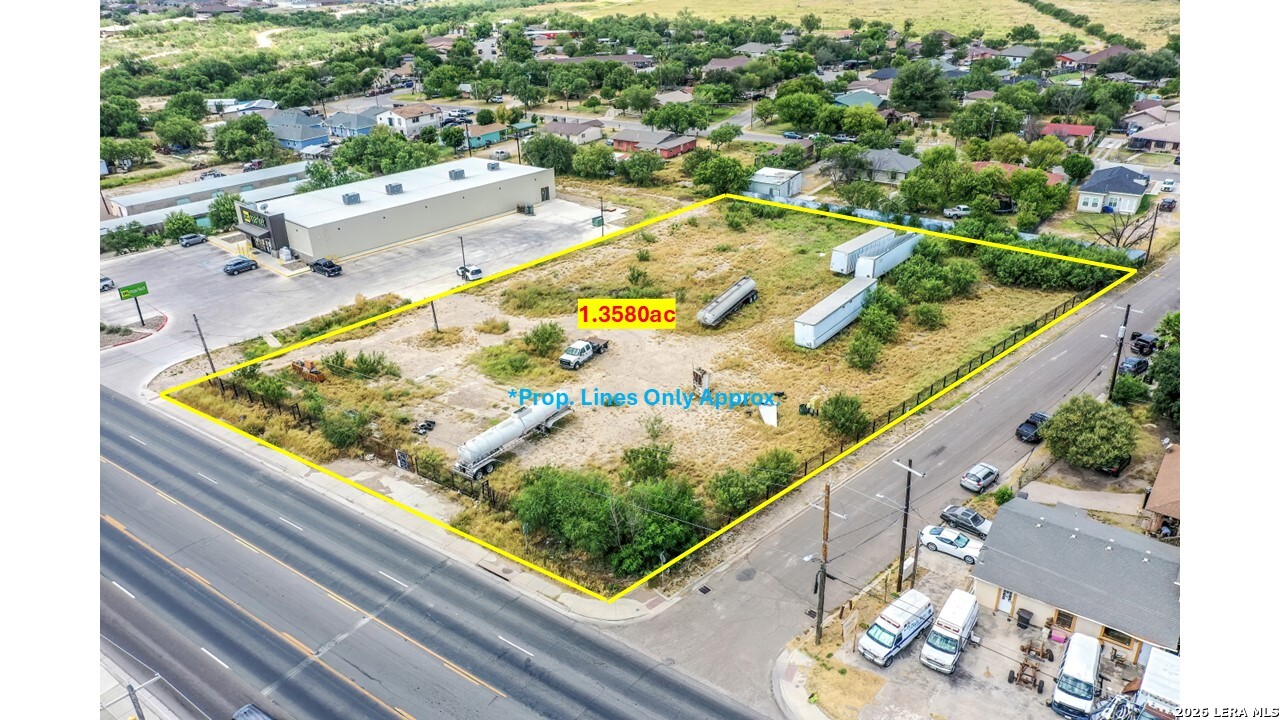 2719 Del Rio Blvd Listing Cover Image