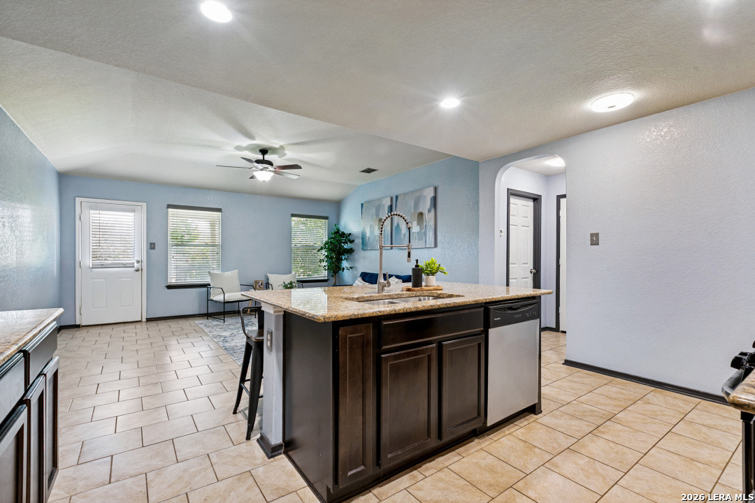 15138 Cinnamon Teal, San Antonio, TX 78253
