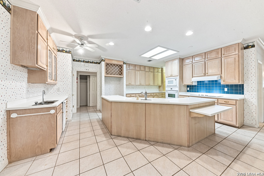2773 DIAMOND TRL, New Braunfels, TX 78132