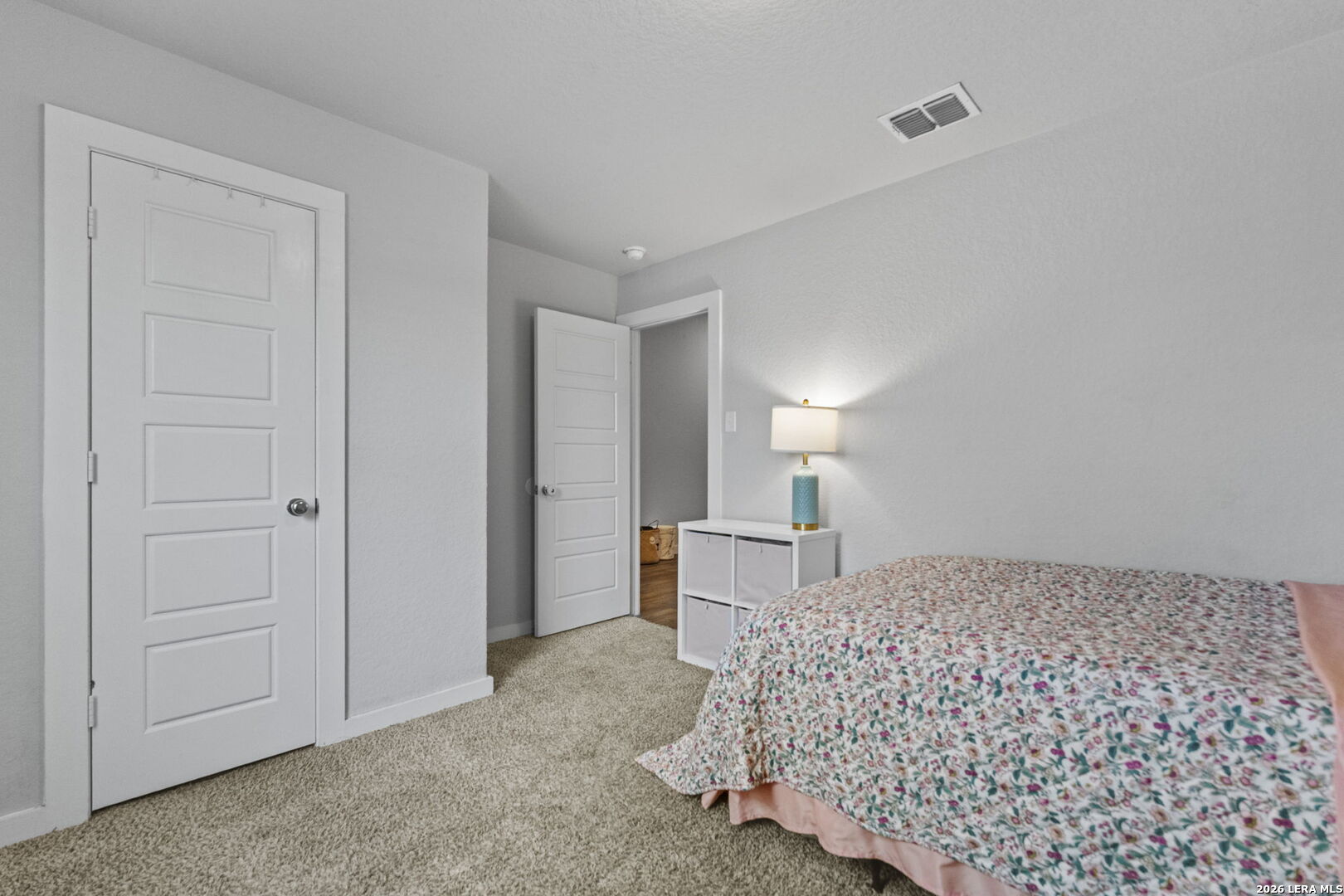5403 PEARL VLY, San Antonio, TX 78242