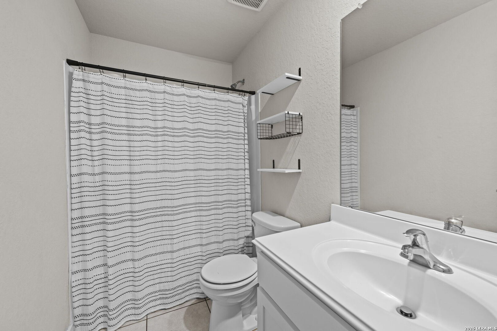 5403 PEARL VLY, San Antonio, TX 78242