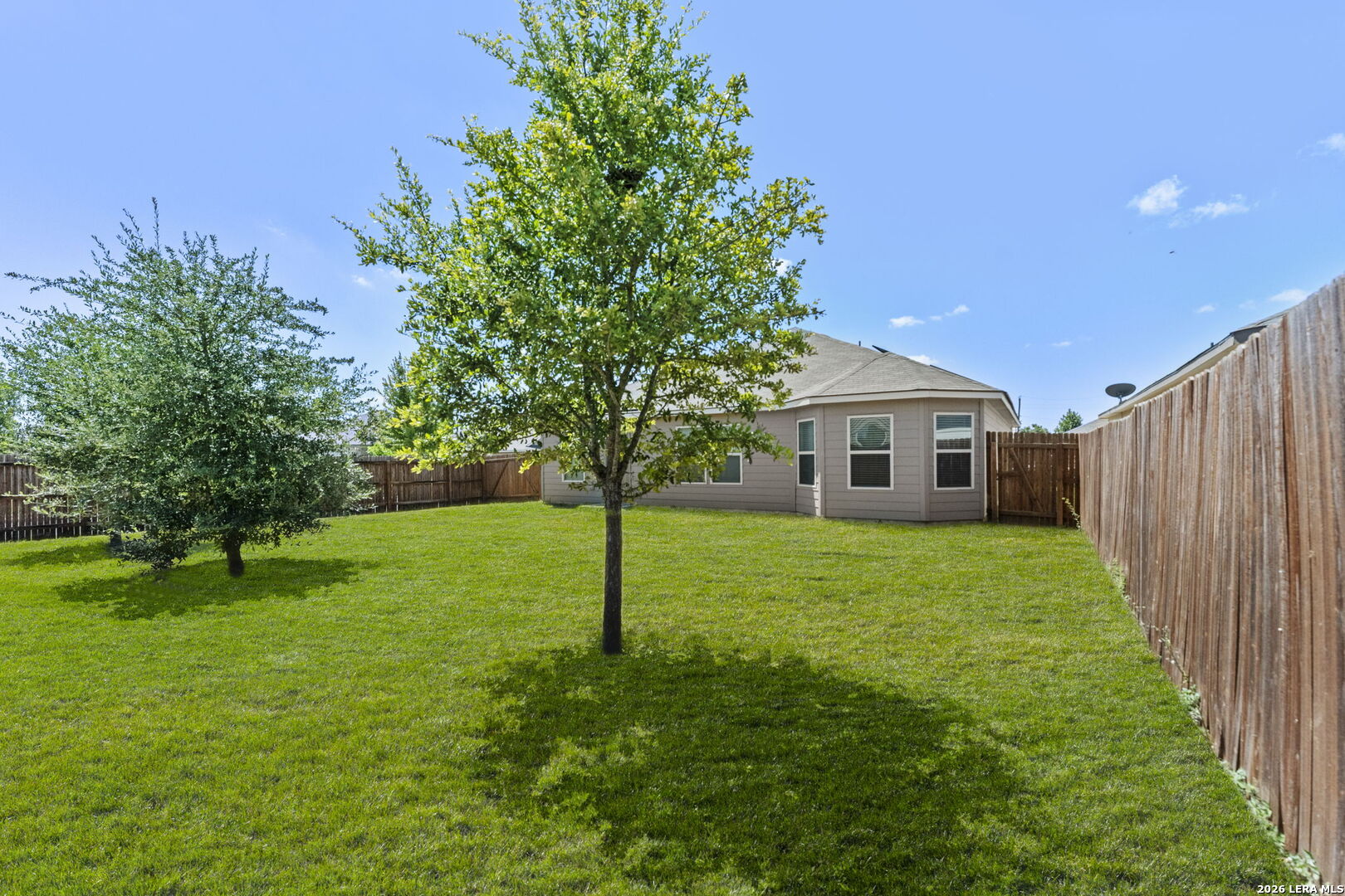 5403 PEARL VLY, San Antonio, TX 78242