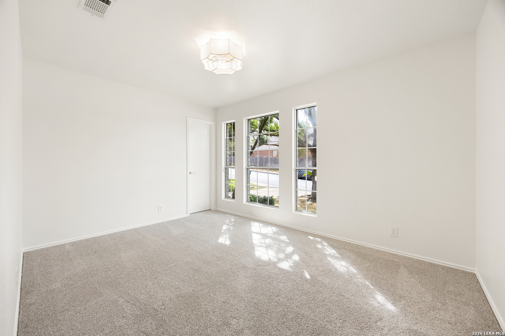 12803 VIDORRA VISTA DR, San Antonio, TX 78216