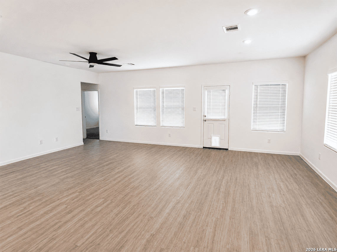 3811 Gristmill Way, San Antonio, TX 78245