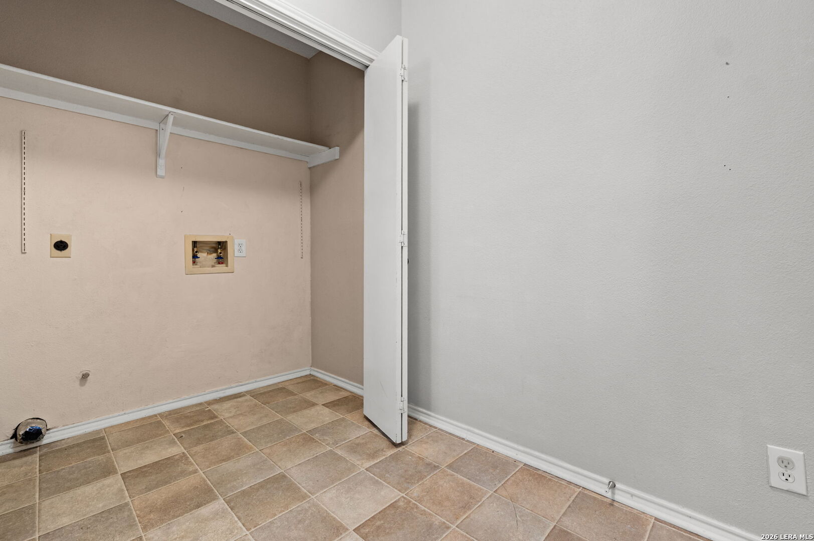 8419 Tiguex, Universal City, TX 78148