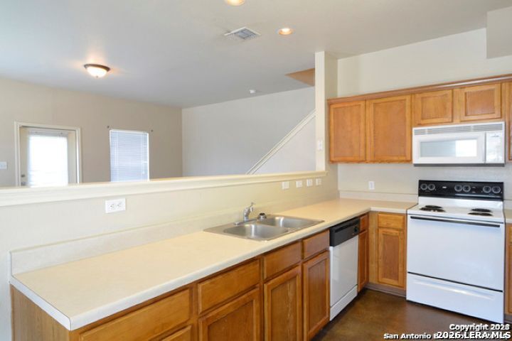 7230 Golf Way, #1, San Antonio, TX 78244