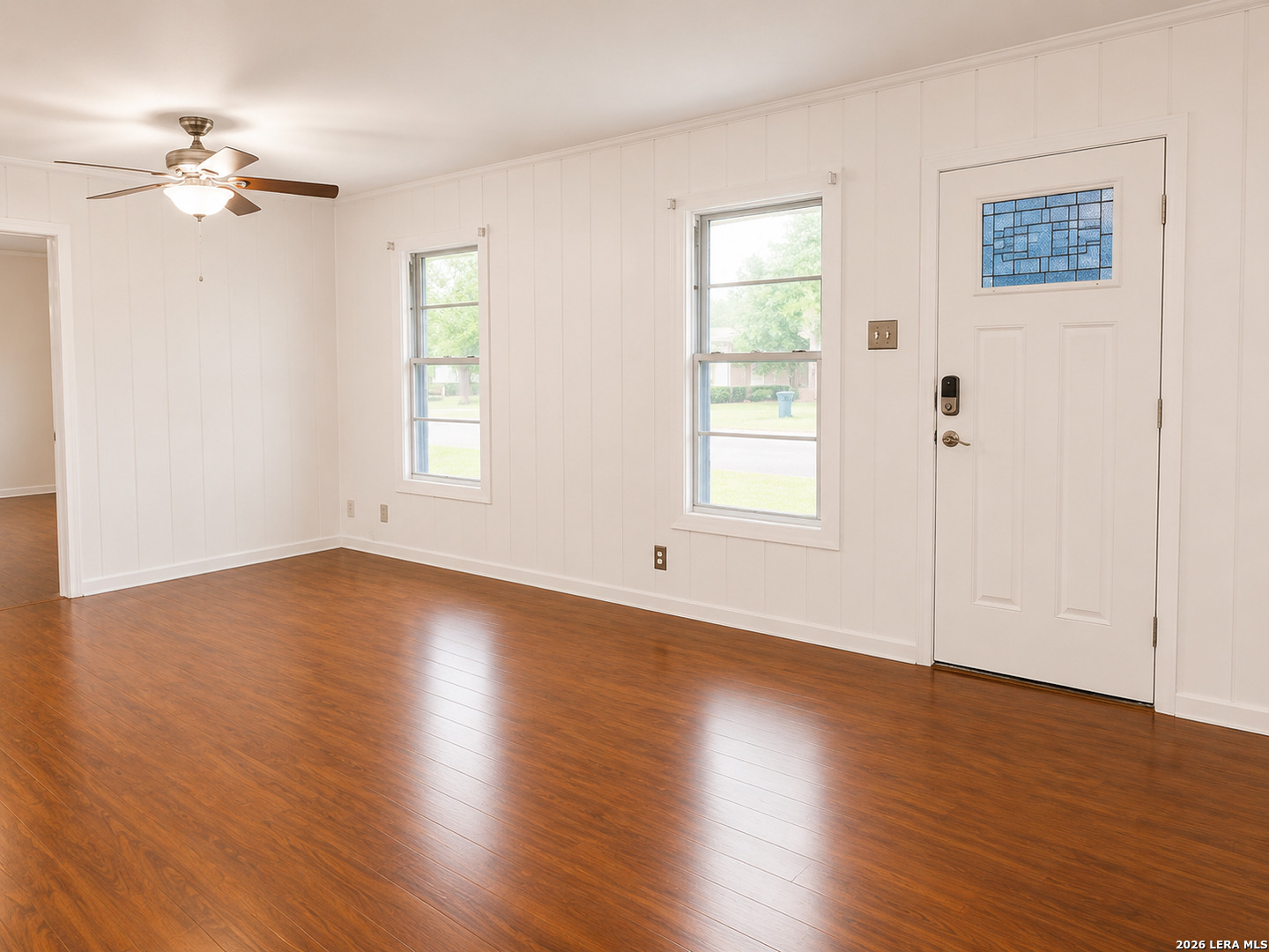 5th image of 959 E Ireland St, Seguin, TX 78155 | MLS# 2008883