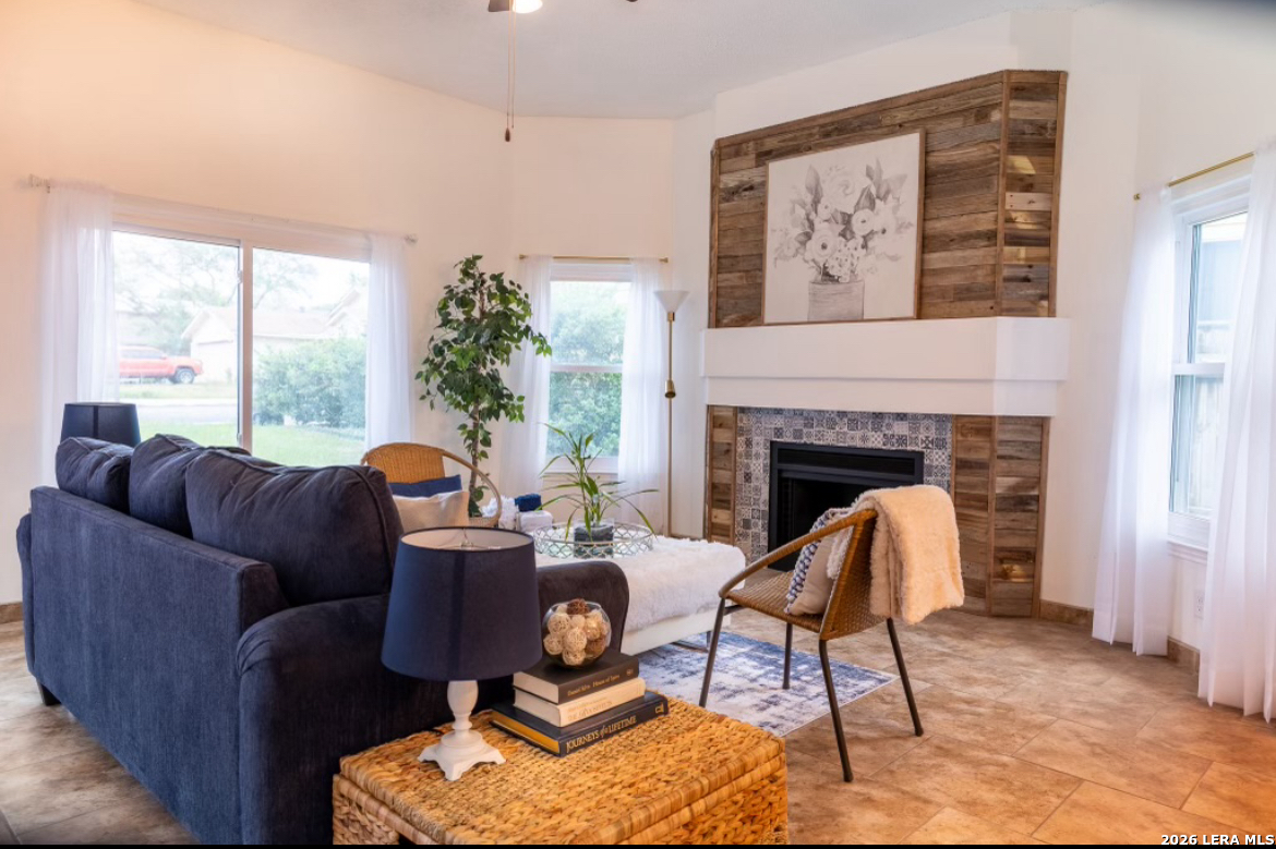 13138 TURKEY FEATHER DR, San Antonio, TX 78233
