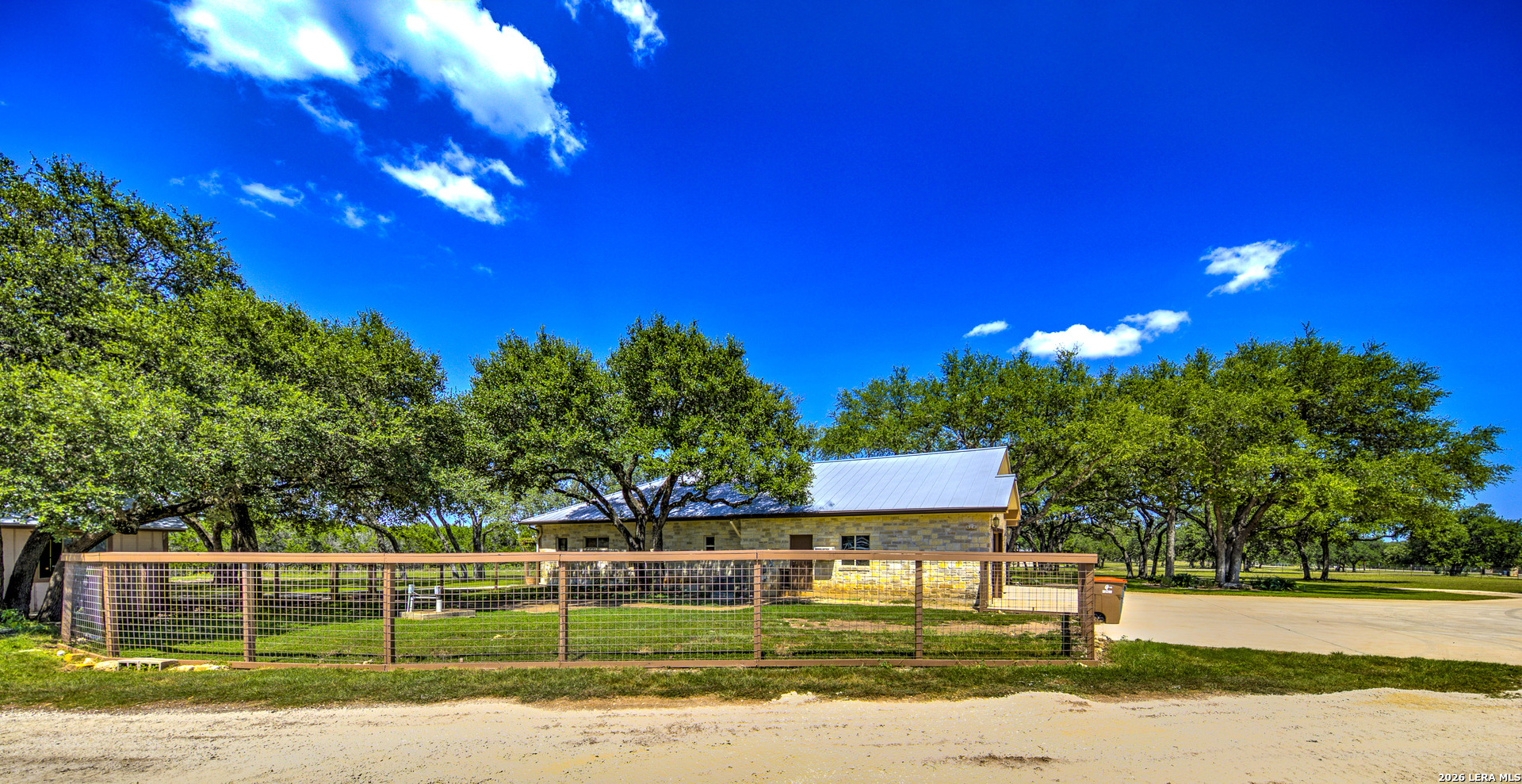 224 ROLLING VIEW DR, Boerne, TX 78006