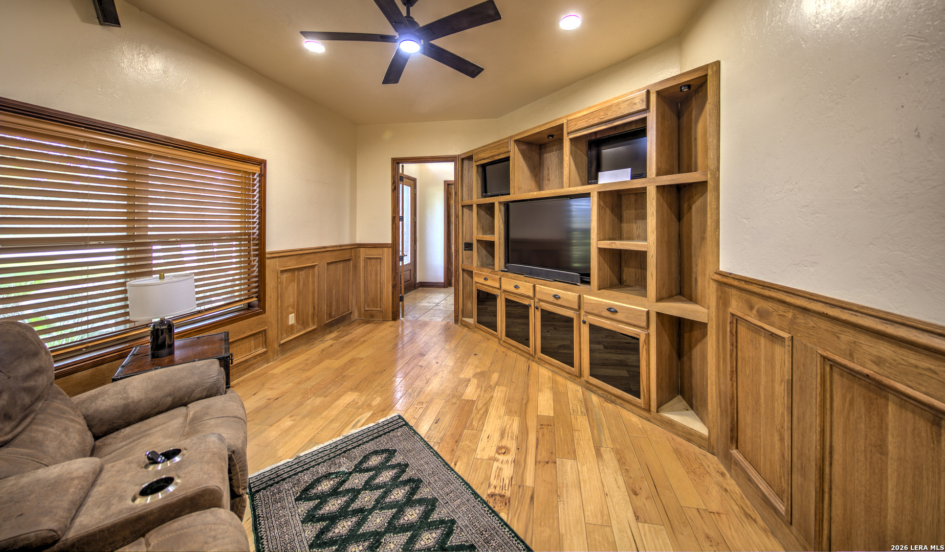 224 ROLLING VIEW DR, Boerne, TX 78006