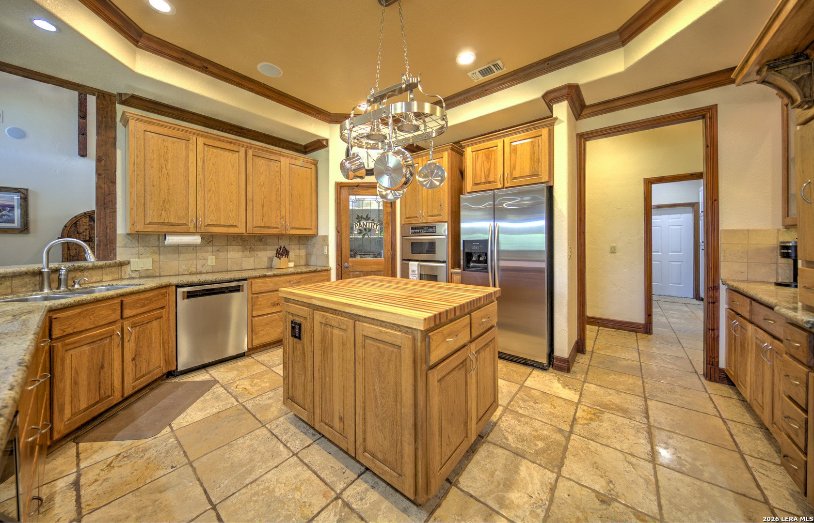 224 ROLLING VIEW DR, Boerne, TX 78006