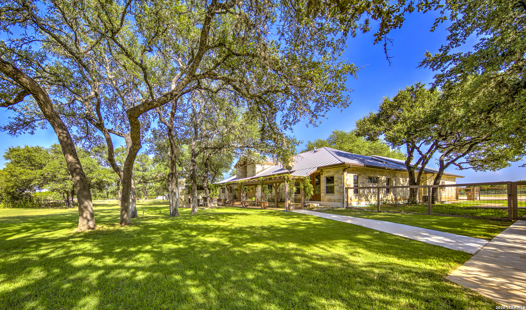 224 ROLLING VIEW DR, Boerne, TX 78006