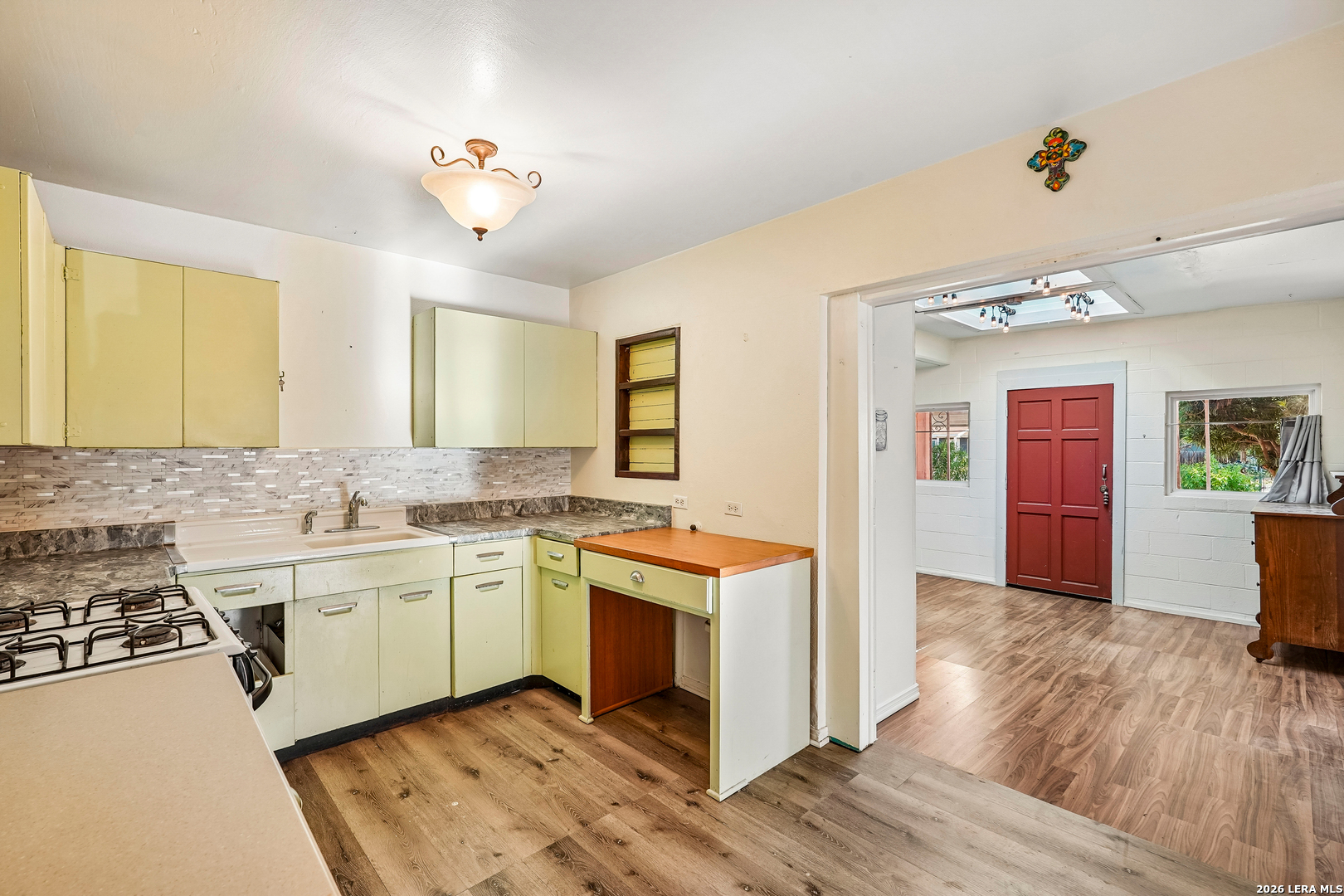 1206 W VILLARET BLVD, San Antonio, TX 78224