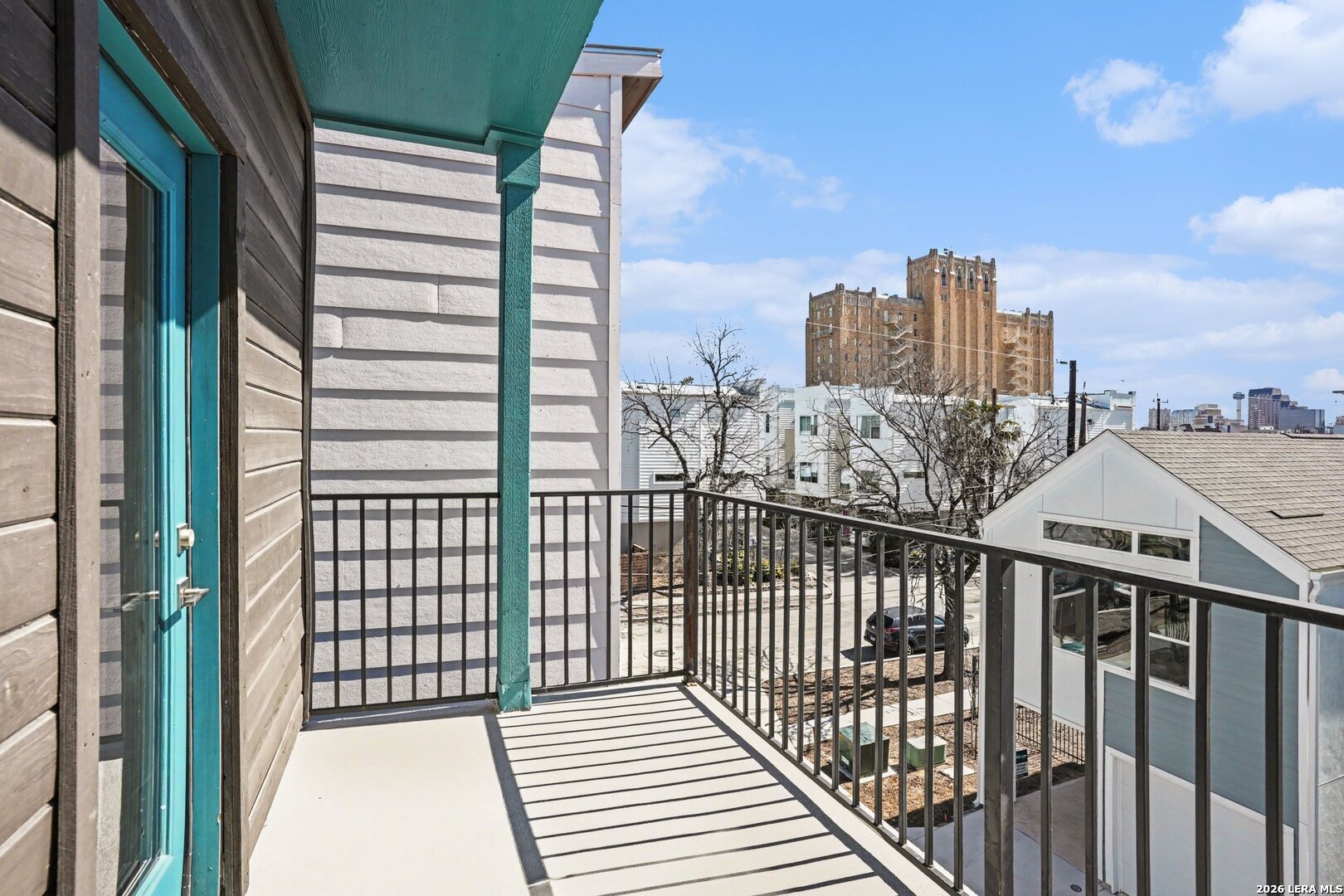 310 W Evergreen St #115, San Antonio, TX 78212