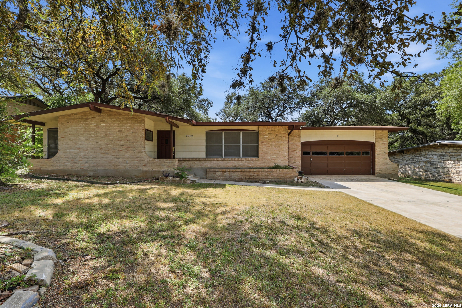 2902 Old Ranch Rd