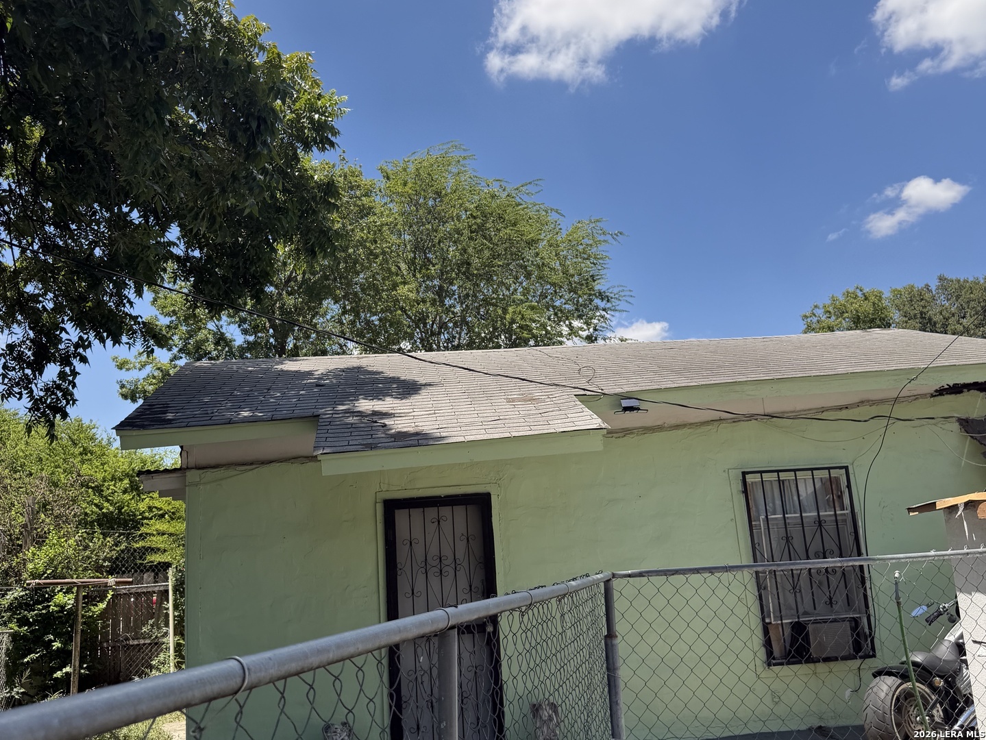 3100 Vera Cruz, San Antonio, TX 78207
