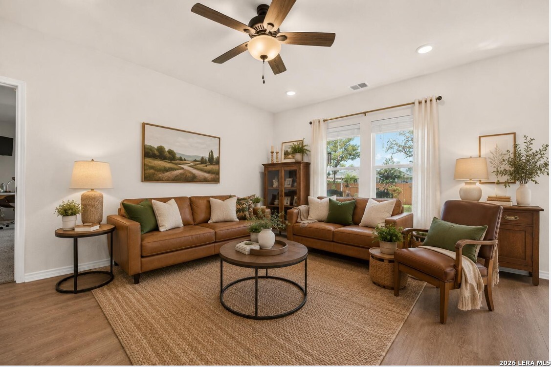 557 Chaco, Seguin, TX 78155