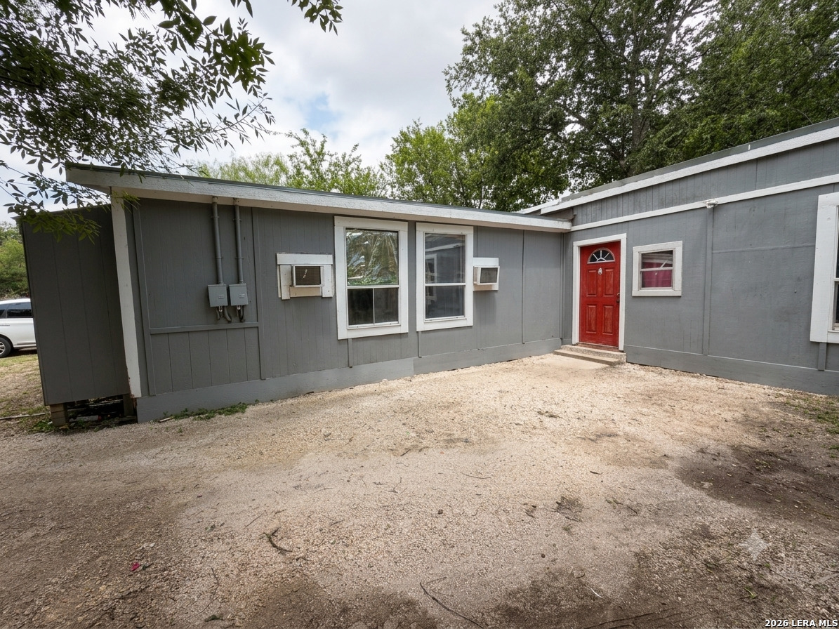 Photo 4 of Multi family home for sale at 1431 Cantrell Dr, San Antonio, TX 78221 | MLS# 2017500 | Listing updated on 2026-09-19