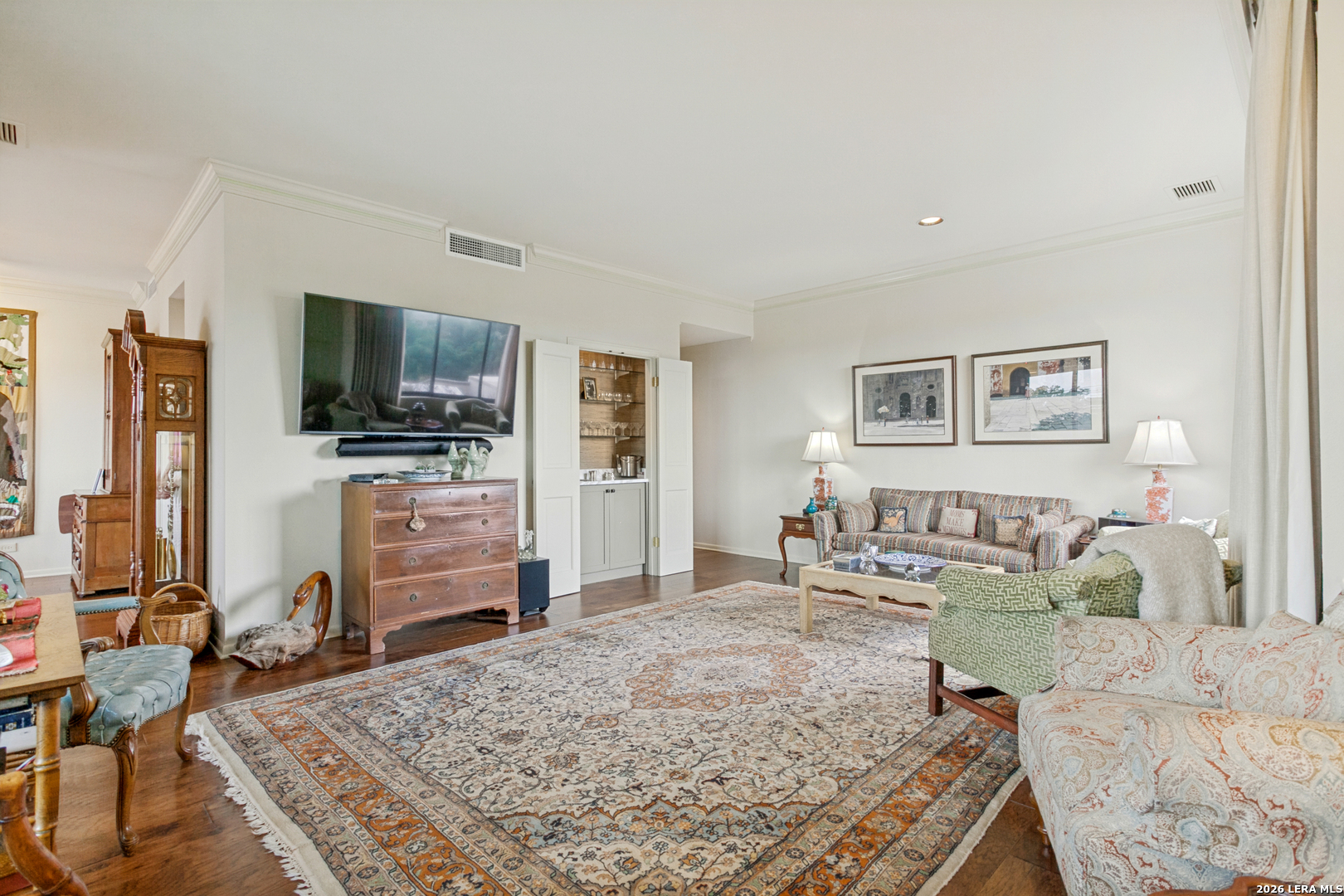 2nd image of 4001 N New Braunfels Ave #404, San Antonio, TX 78209 | MLS# 2011364