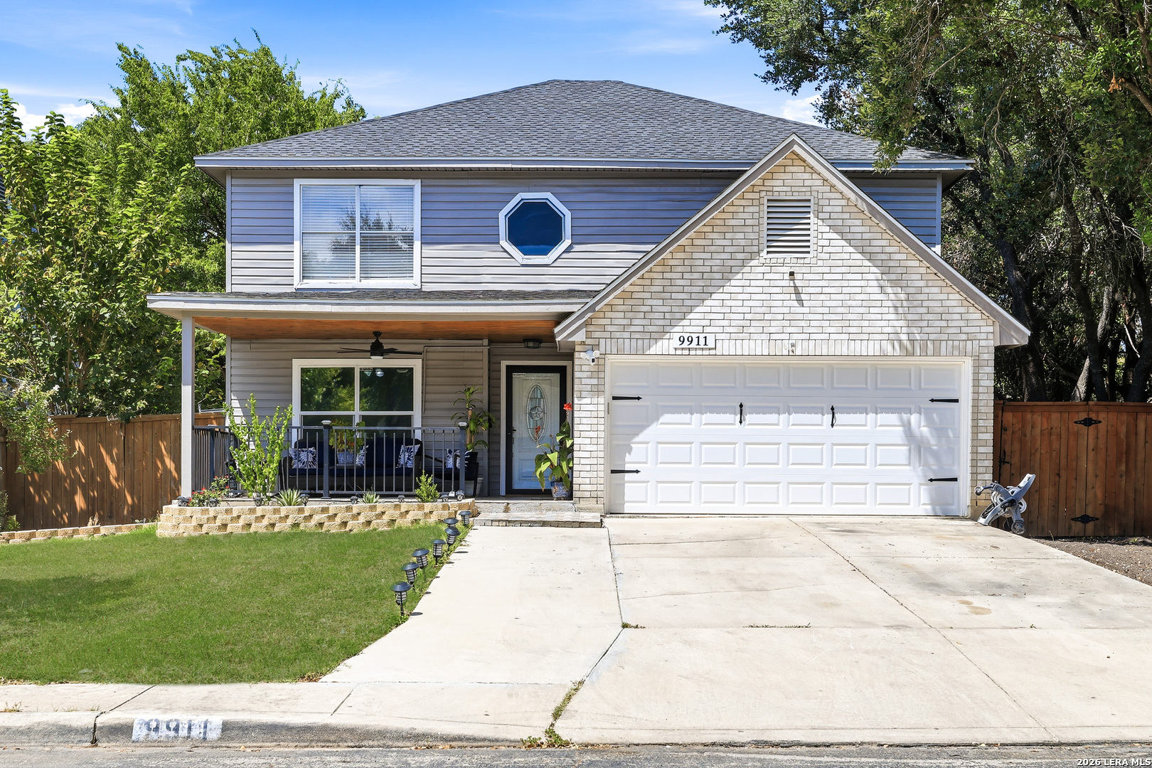 9911 Kelton Dr
