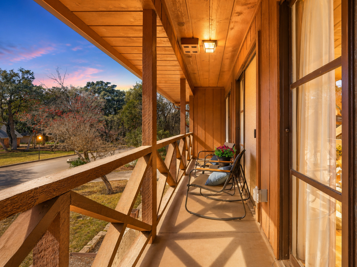 2nd image of 3727 Hundred Oaks Dr, San Antonio, TX 78217 | MLS# 1967386