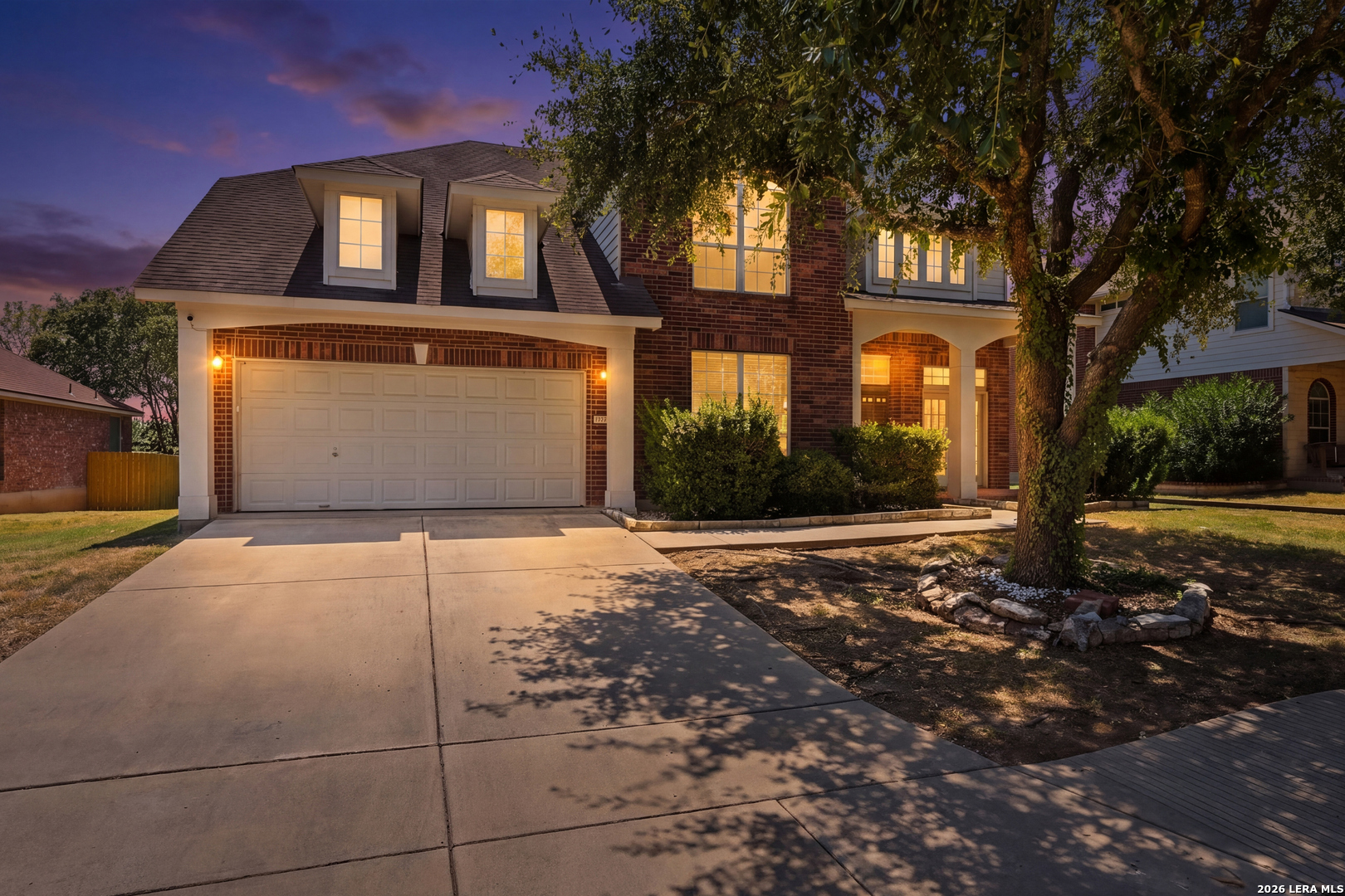 718 Desert Bluff, San Antonio, TX