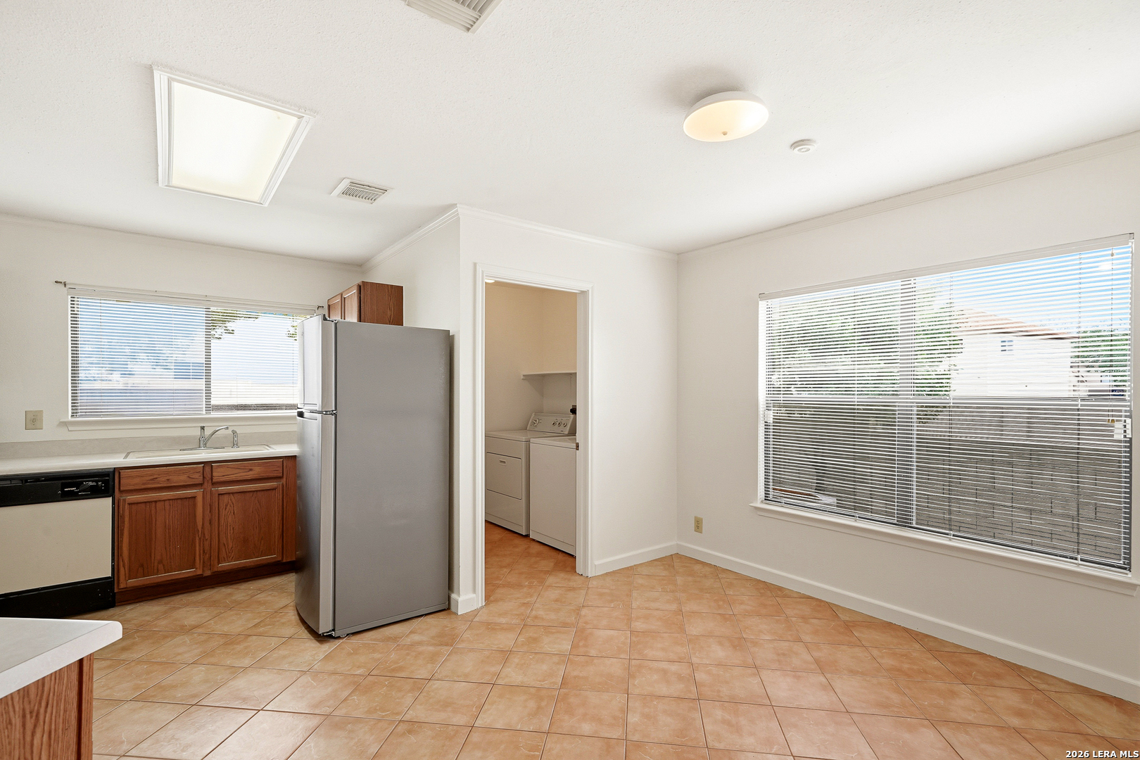 8942 KENTON CT, San Antonio, TX 78240