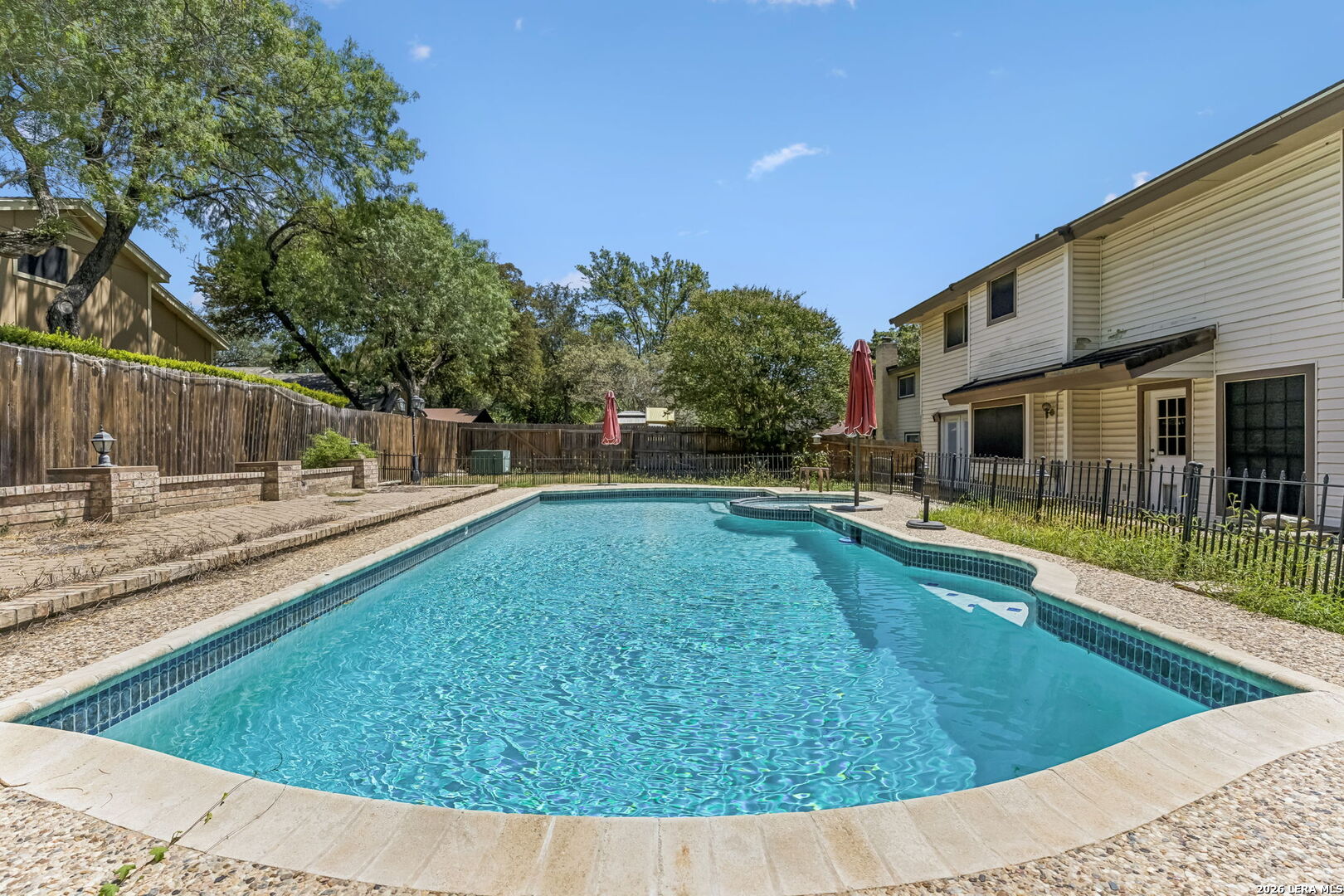 15222 Oak Spring St, San Antonio, TX