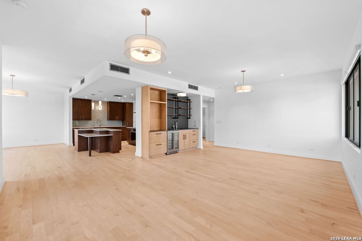 3rd image of 4001 N New Braunfels #APT 302A, San Antonio, TX 78209 | MLS# 2011495