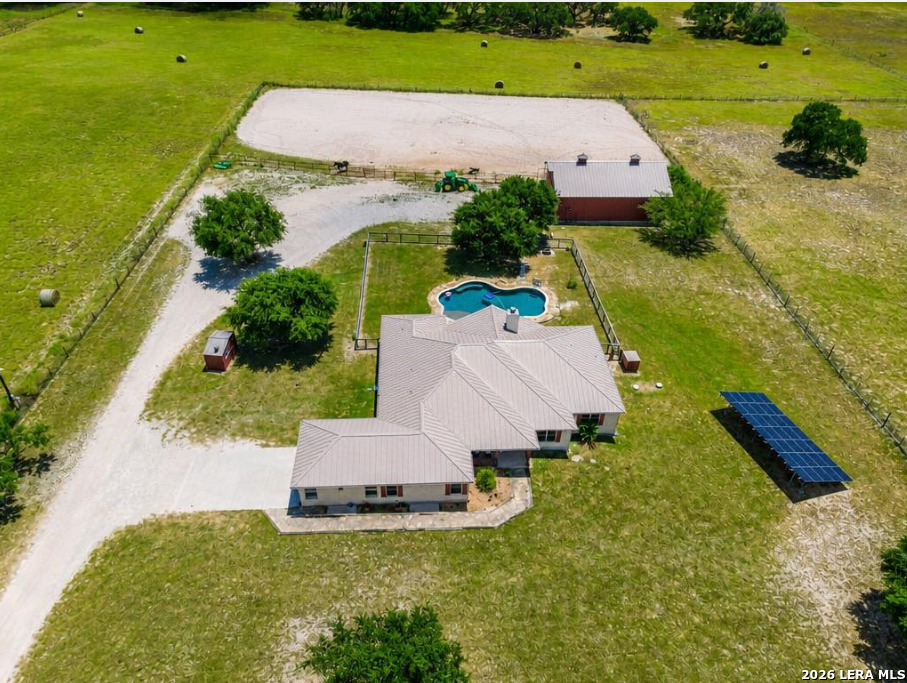 119 Scenic Hills, La Vernia, TX