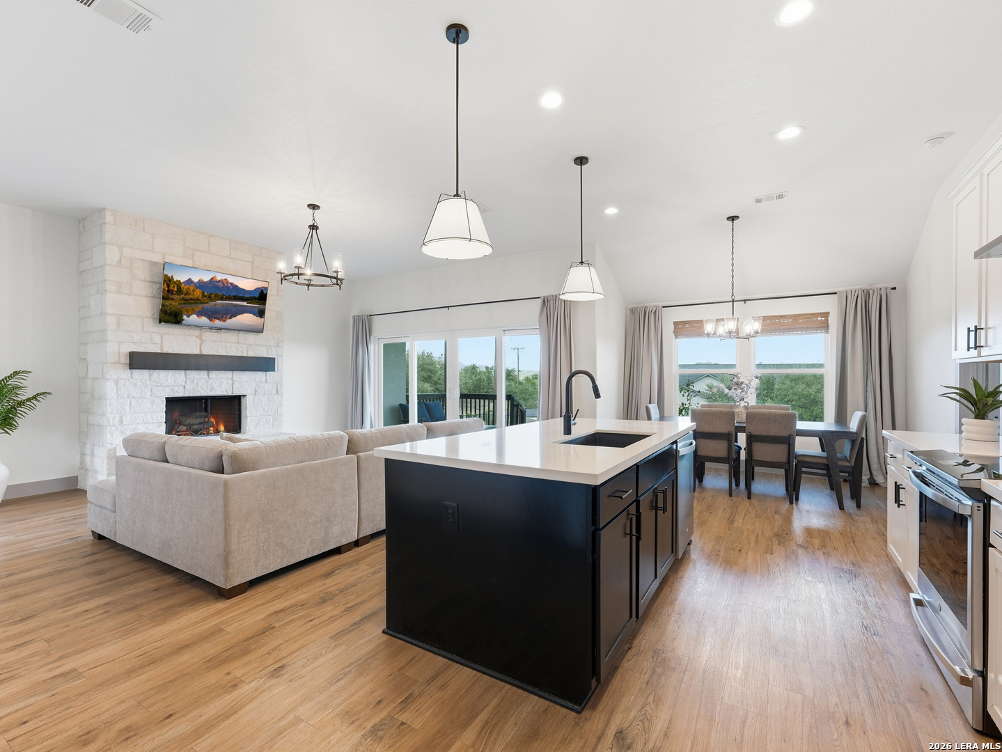 101 N Jerry Gray, Blanco, TX 78606