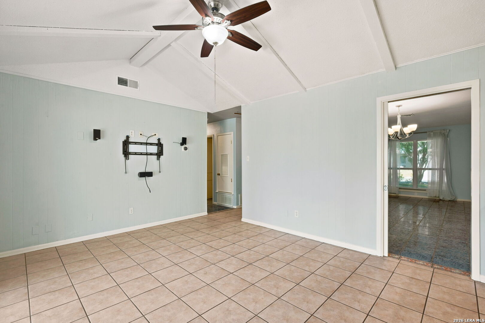6702 FOREST DELL ST, San Antonio, TX 78240