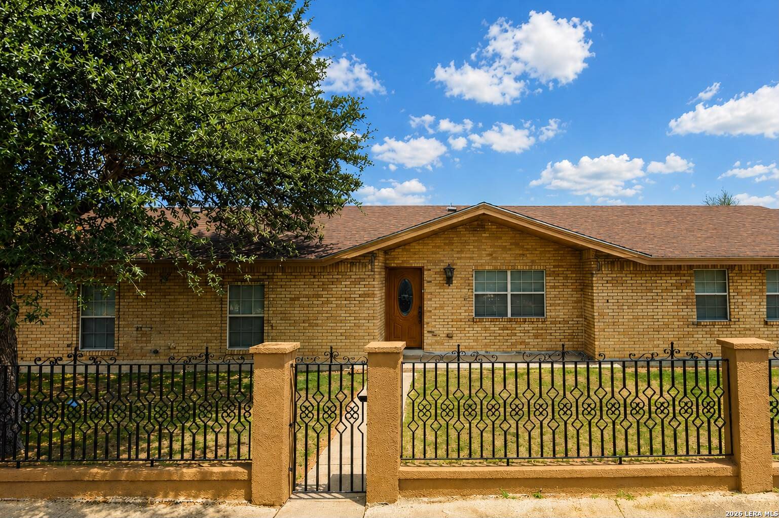1203 N Bibb Ave, Eagle Pass, TX