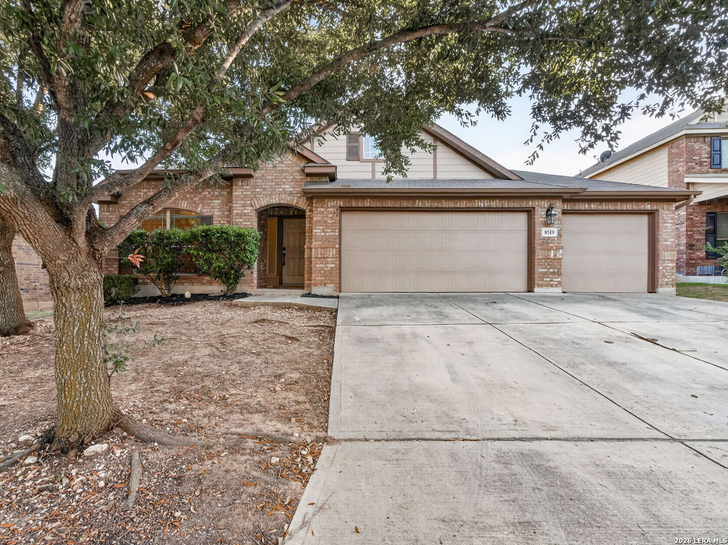8519 Fess Parker Dr, San Antonio, TX