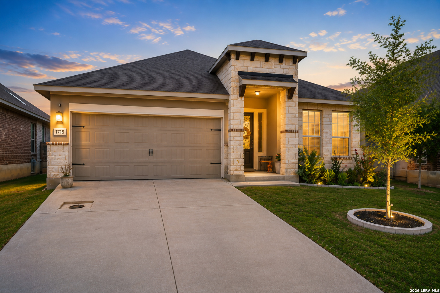 1715 Dunvegan Park, Bulverde, TX