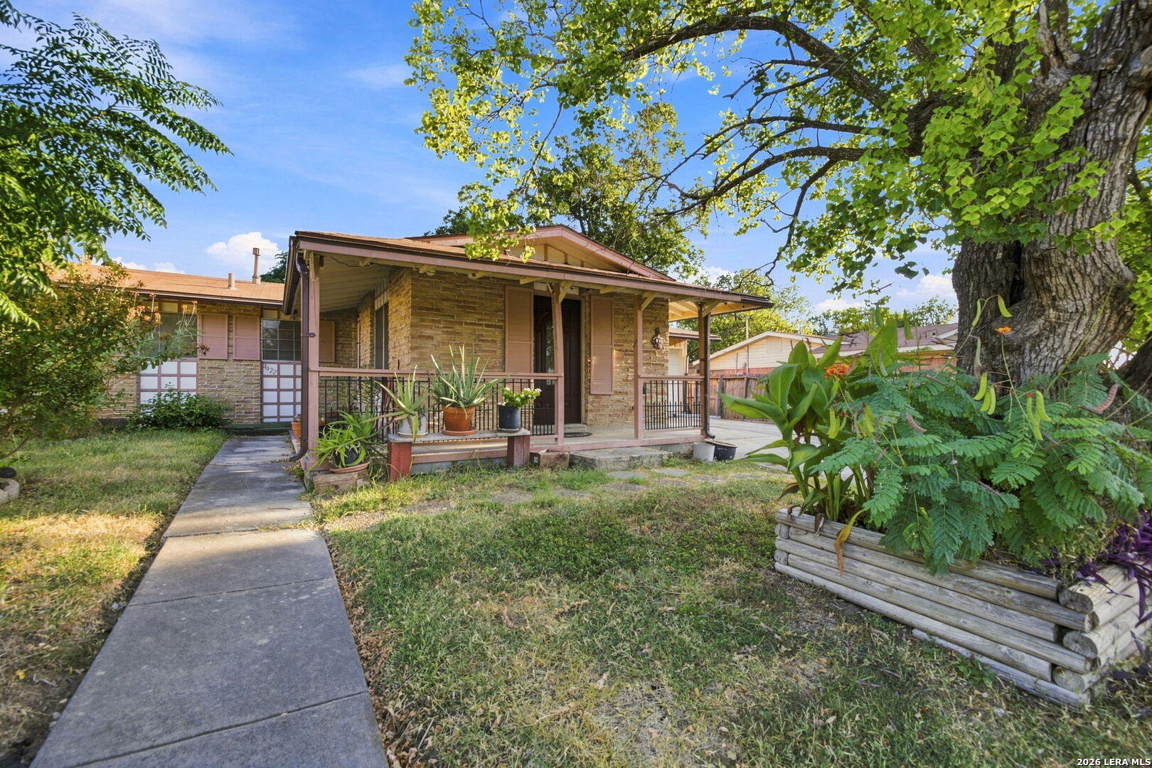 4422 Bikini Dr., San Antonio, TX 78218