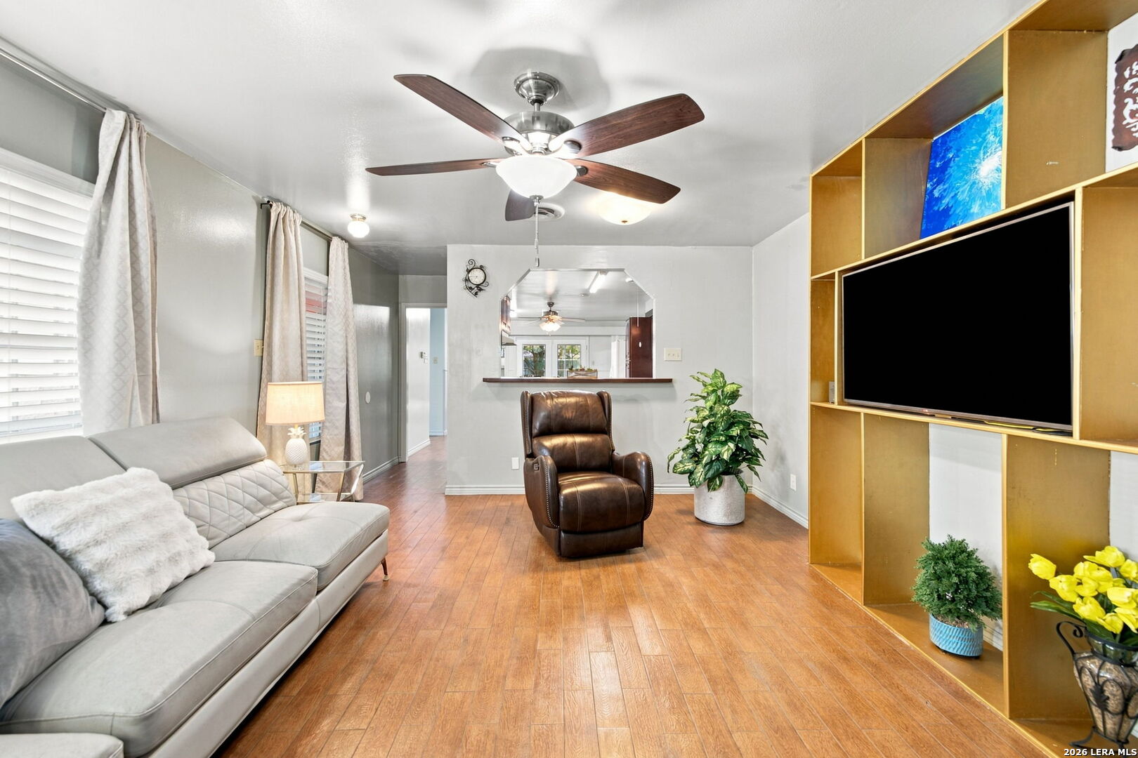4422 Bikini Dr., San Antonio, TX 78218