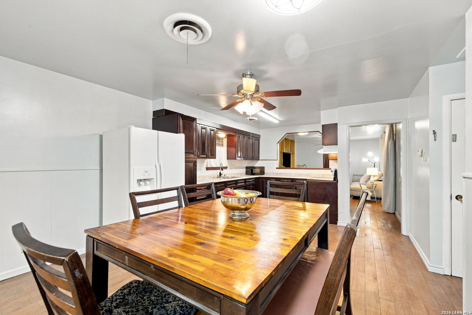 4422 Bikini Dr., San Antonio, TX 78218