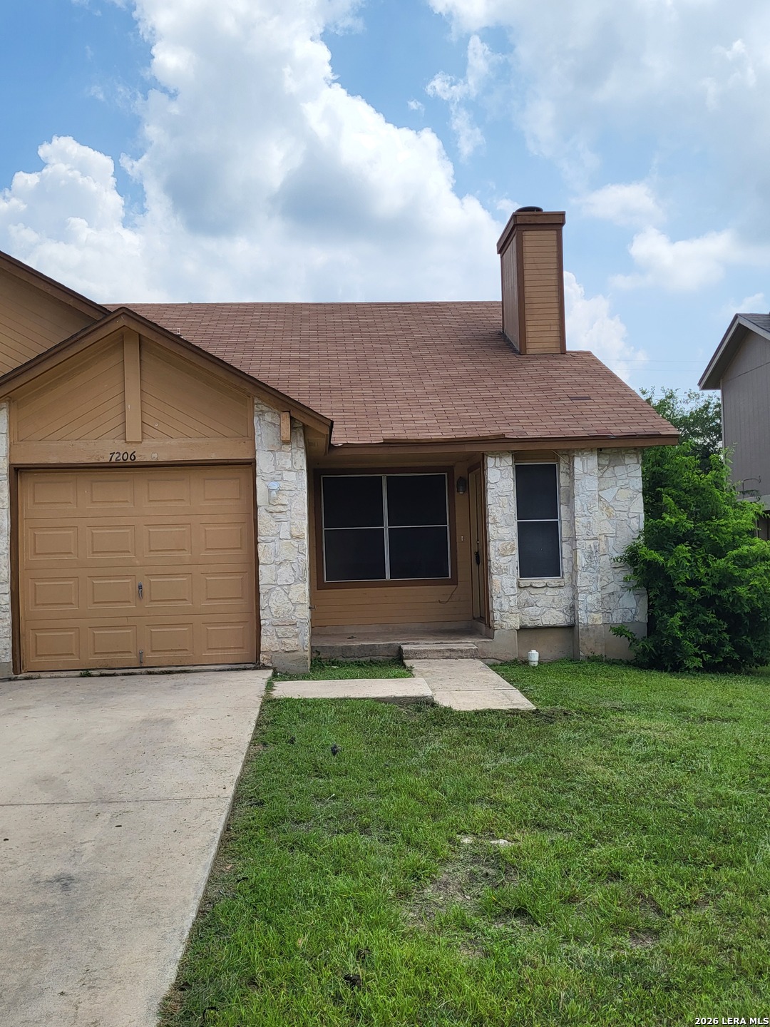 Property photo for 7206 GASLAMP LN, San Antonio, TX