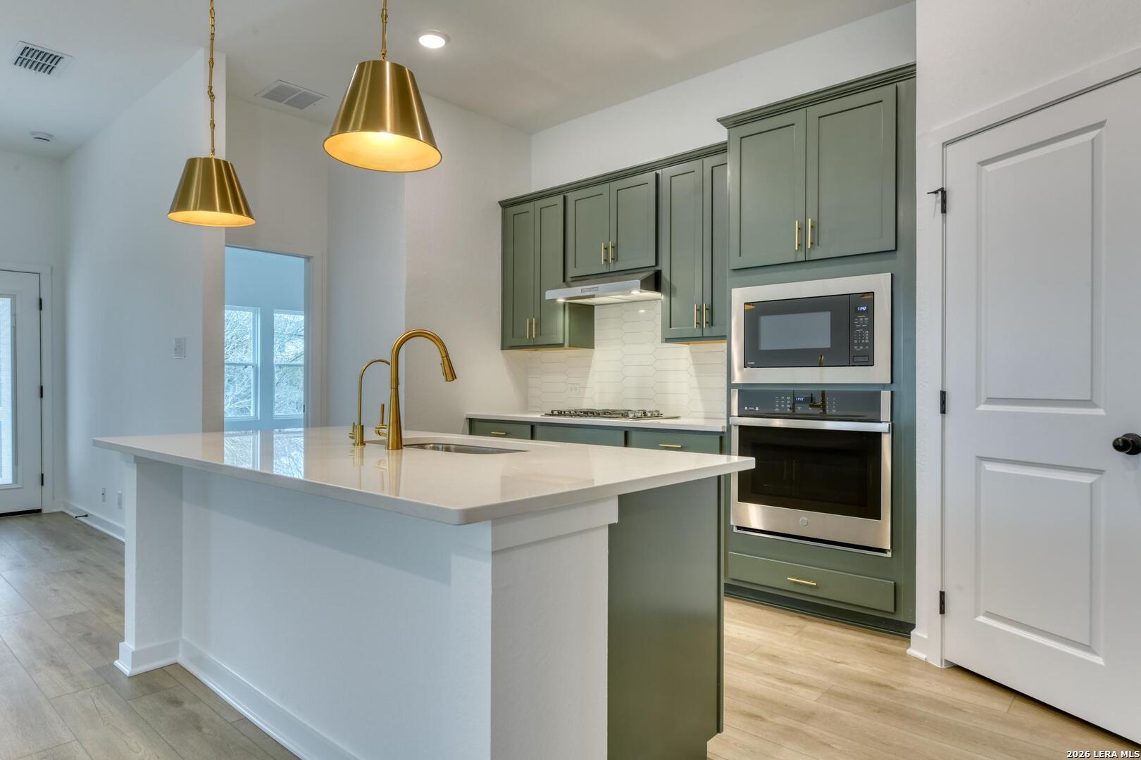 1260 HIGGINS CV, San Antonio, TX 78245