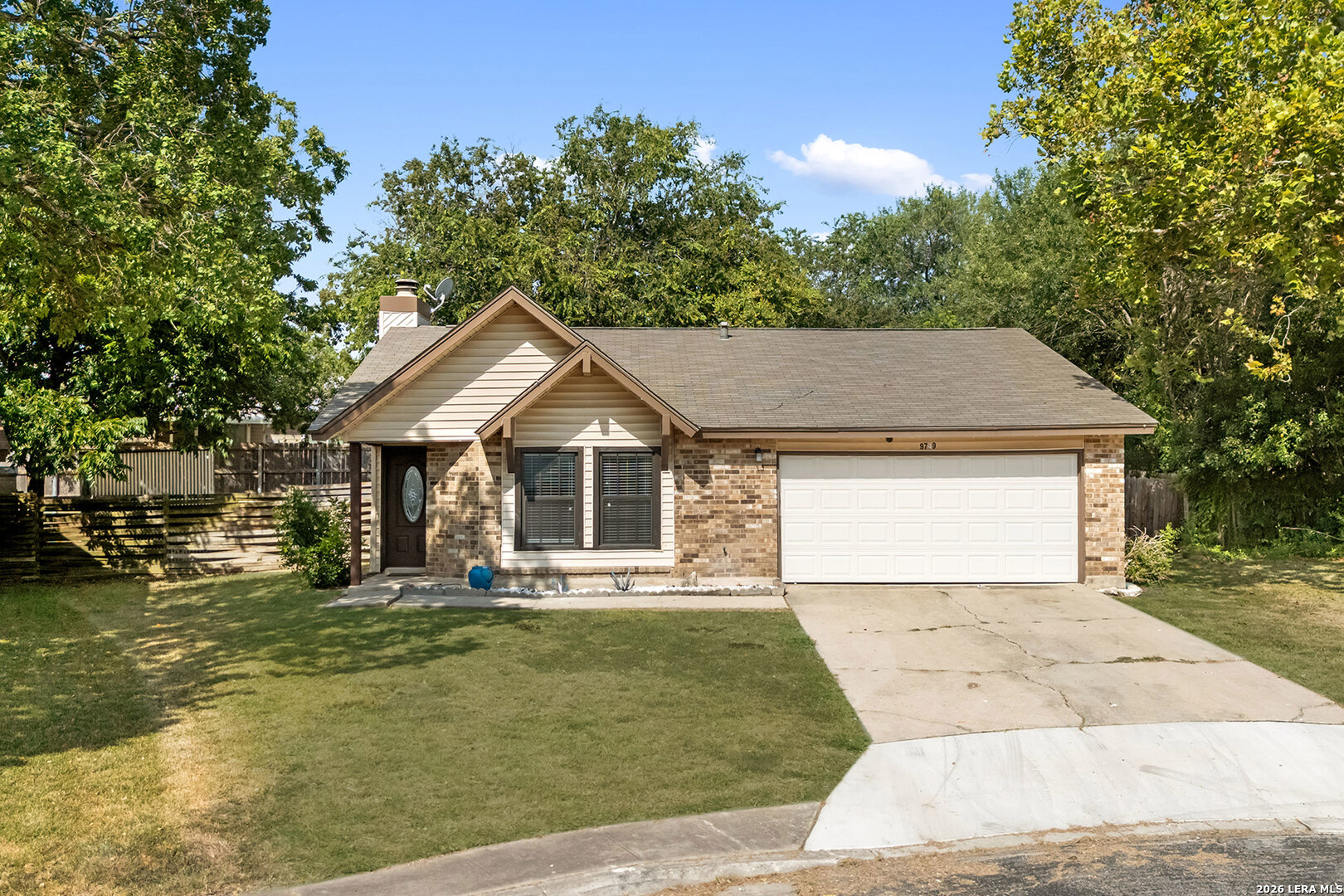 9749 Misty Ash Dr, Converse, TX