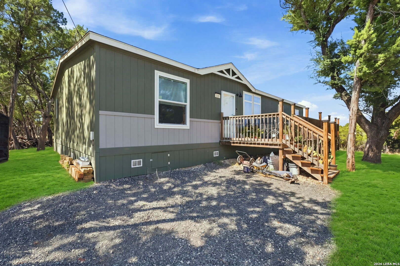 133 Canyon Lake Dr, Bandera, TX
