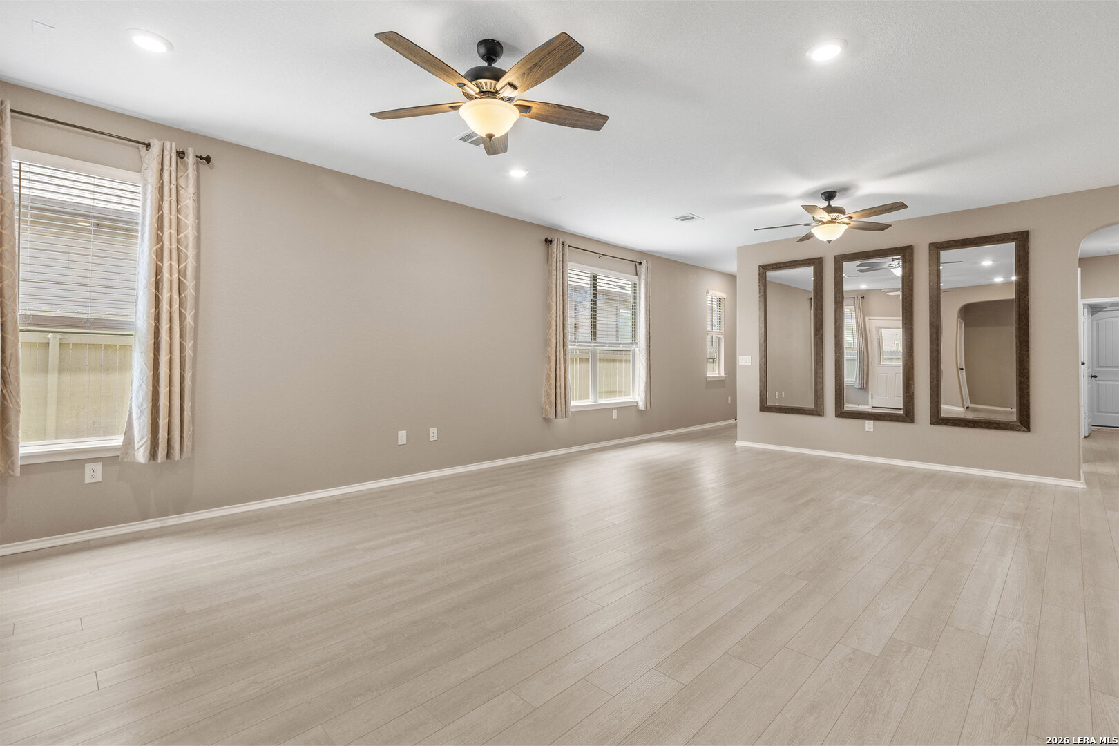 6405 WAGON SPRING ST, Del Valle, TX 78617