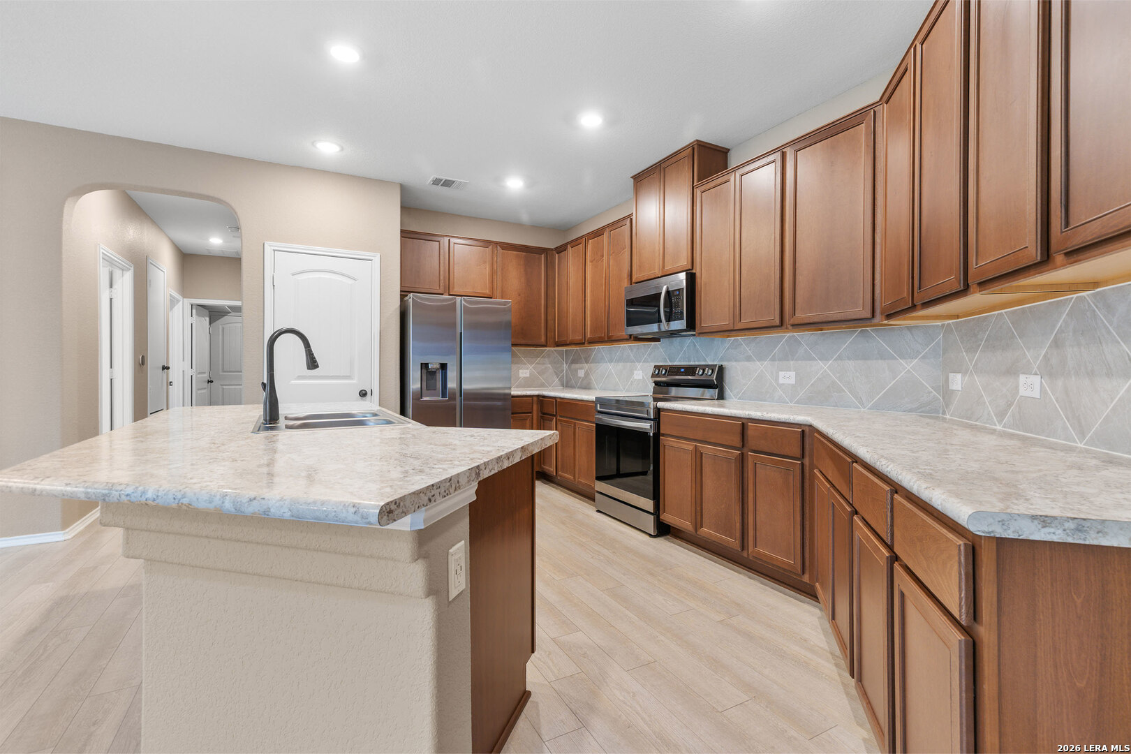 6405 WAGON SPRING ST, Del Valle, TX 78617