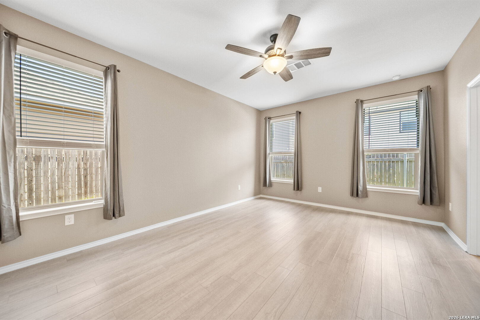 6405 WAGON SPRING ST, Del Valle, TX 78617
