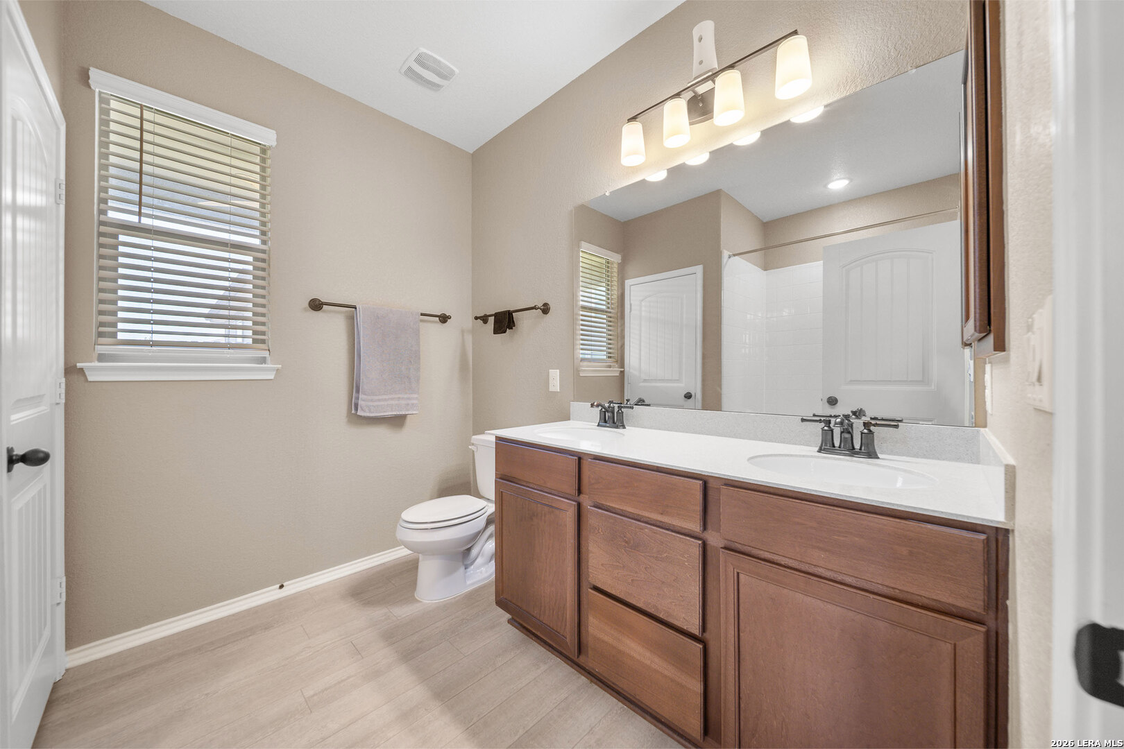 6405 WAGON SPRING ST, Del Valle, TX 78617