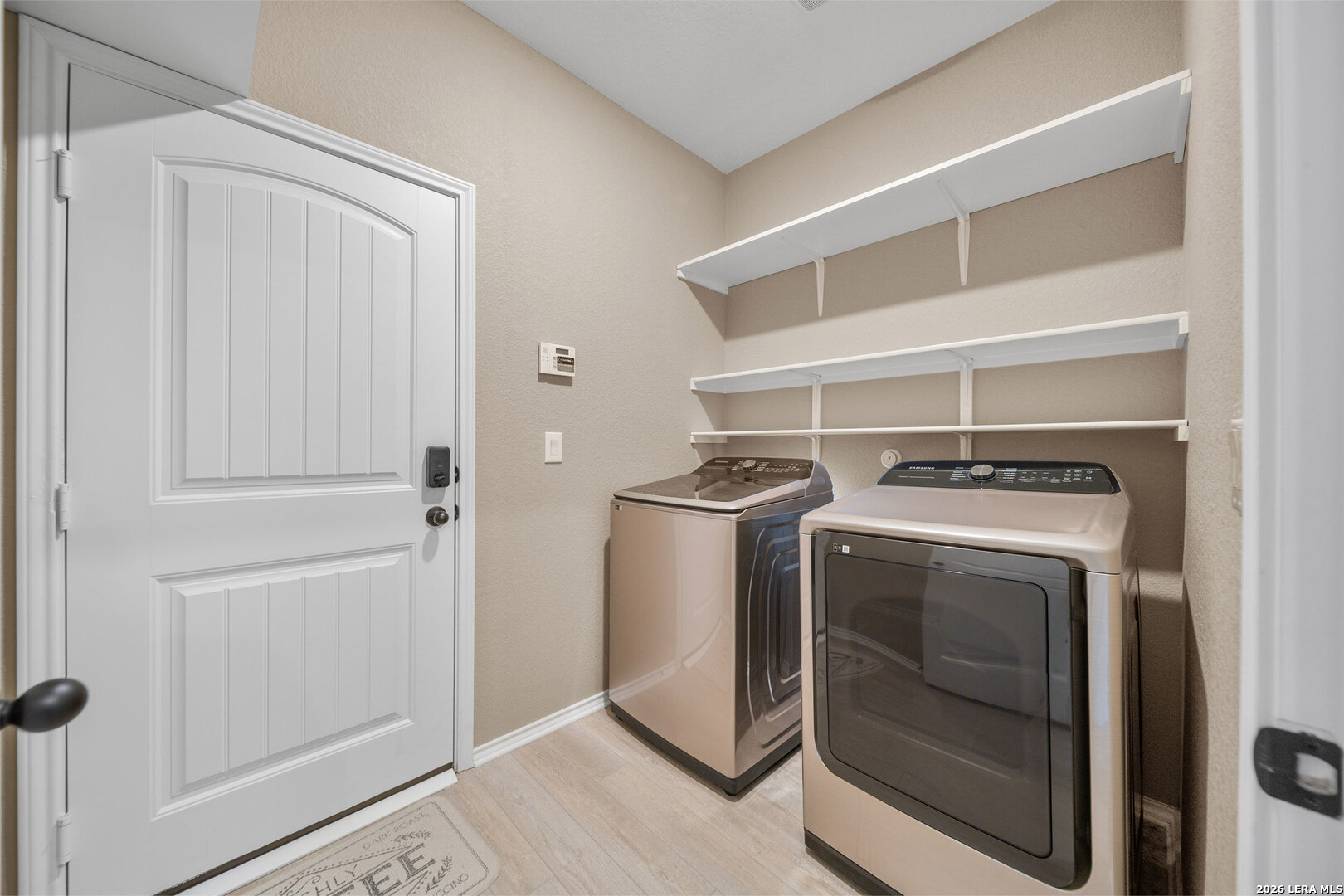 6405 WAGON SPRING ST, Del Valle, TX 78617