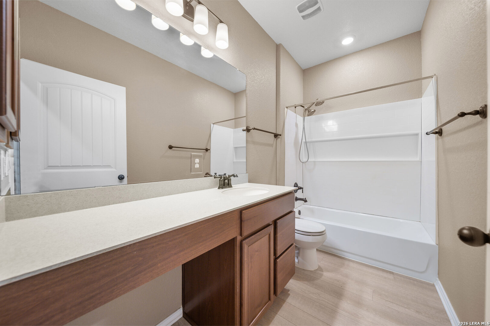6405 WAGON SPRING ST, Del Valle, TX 78617